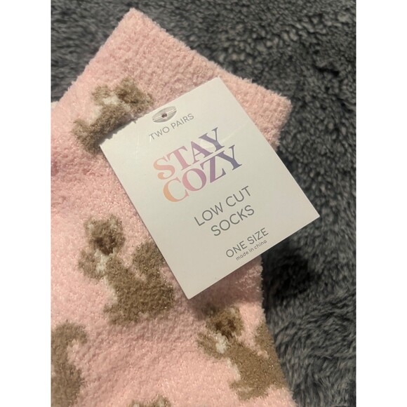 NWT Stay Cozy Low Cut Comfy Socks - Two Pairs Squirrels, Apples - One Size - Picture 2 of 4